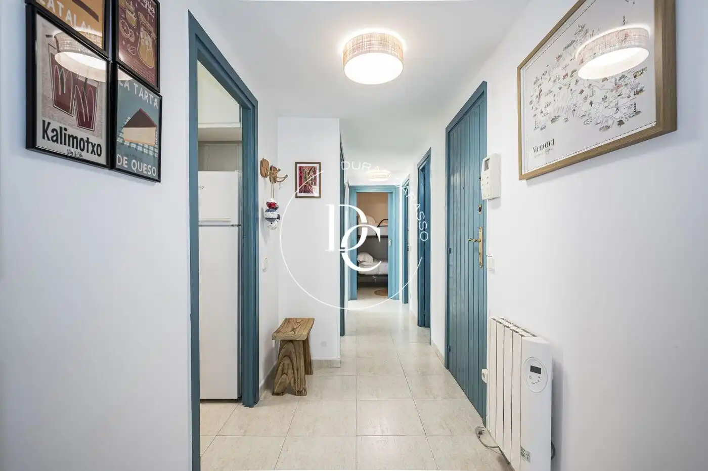 Wohnung zum Verkauf in Sitges mit Klimaanlage, Heizung und Privatgarten