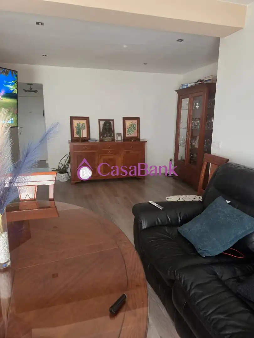 Living room of Flat for sale in Córdoba  with Air Conditioner and Furnished