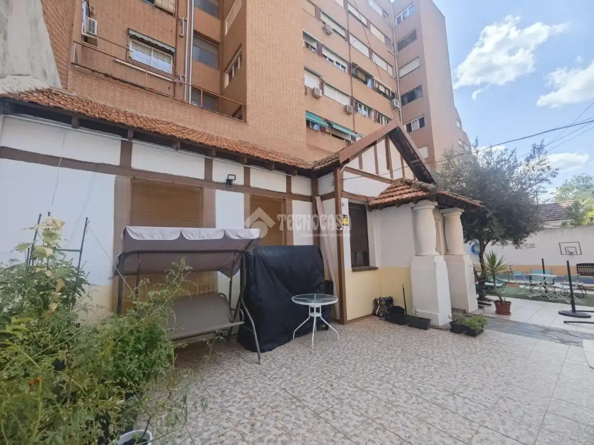 Terrassa de Casa o xalet en venda en Madrid amb Calefacció i Piscina