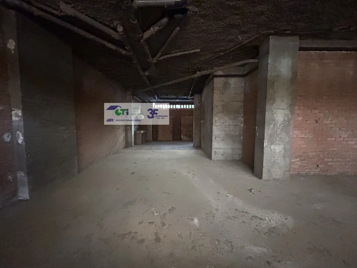 Geschaftsraum zur Miete in Zaragoza