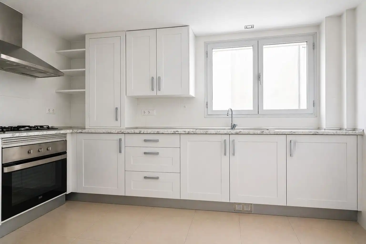 Kitchen of Flat for sale in Sa Pobla  with Storage room