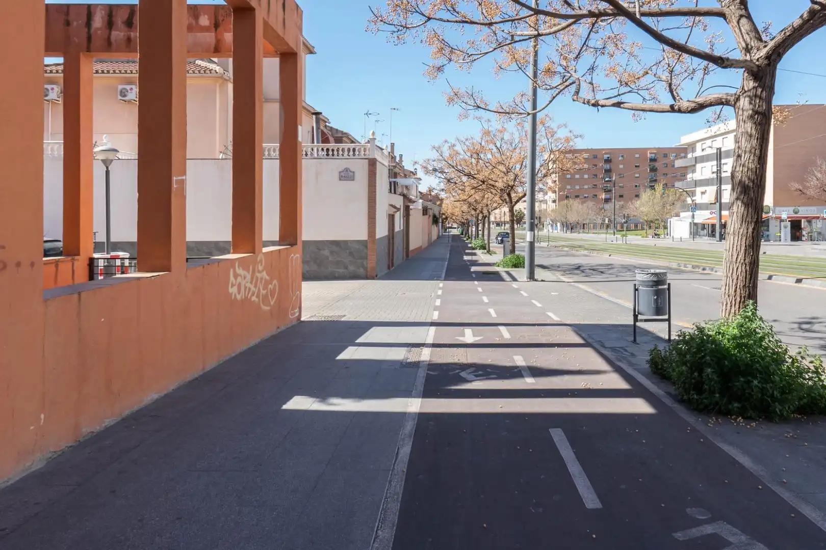 Vista exterior de Casa o chalet en venta en Granada con Aire acondicionado, Calefacción y Terraza