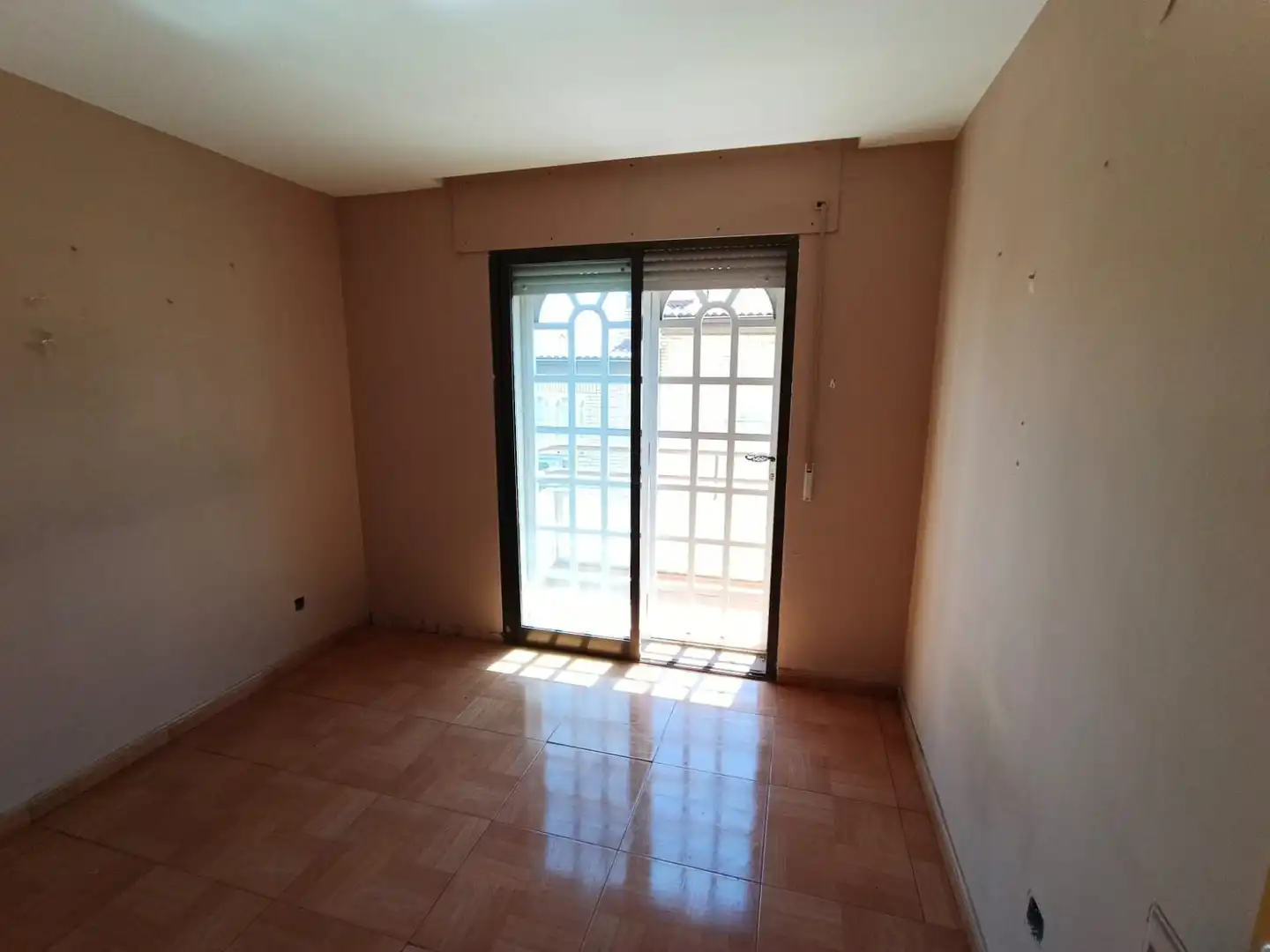 Terraced house for sale in Calle de Santillana del Mar 20, imagen 6
