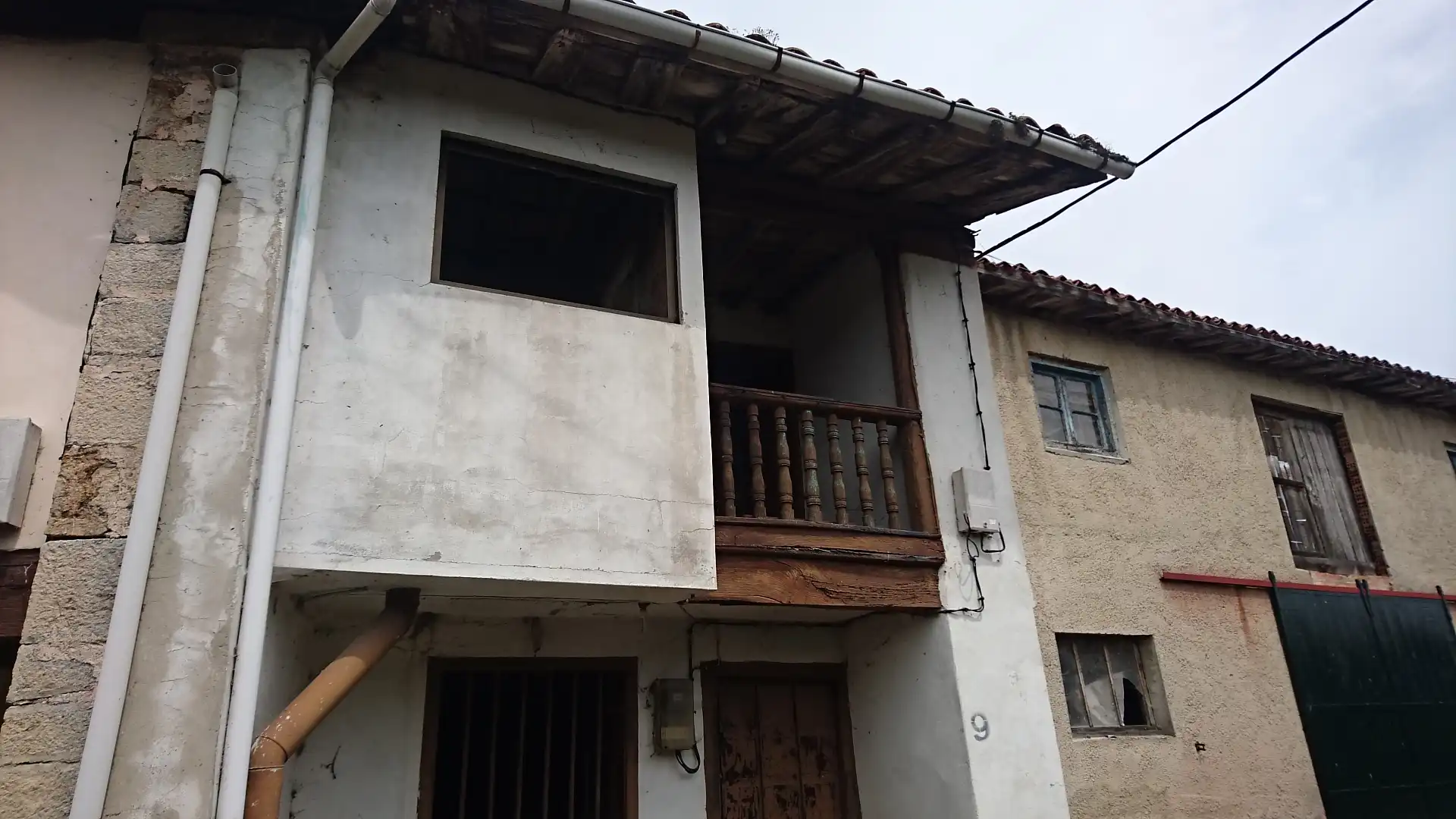 Exterior view of Detached homes for sale in Villaviciosa