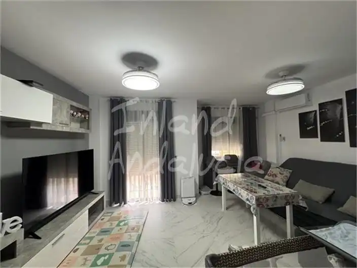 Sala d'estar de Apartament en venda en Alcaudete amb Internet