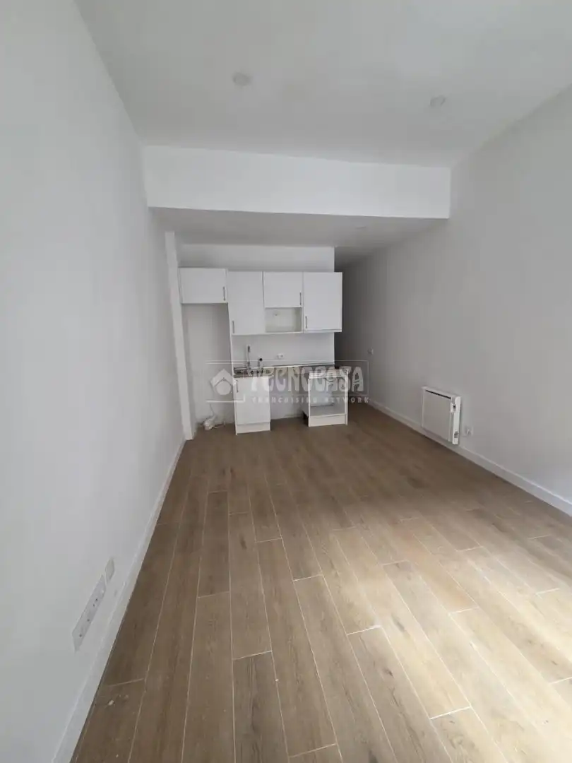 Habitación de Piso en venta en Madrid con Calefacción