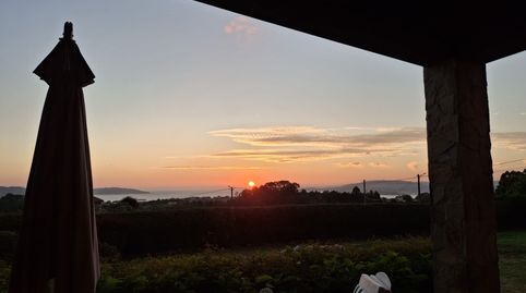 CHALET de PLANTA BAJA con finca de 2543 metros cuadrados a 1,5 km. de la playa de PERBES (Miño-A Coruña)