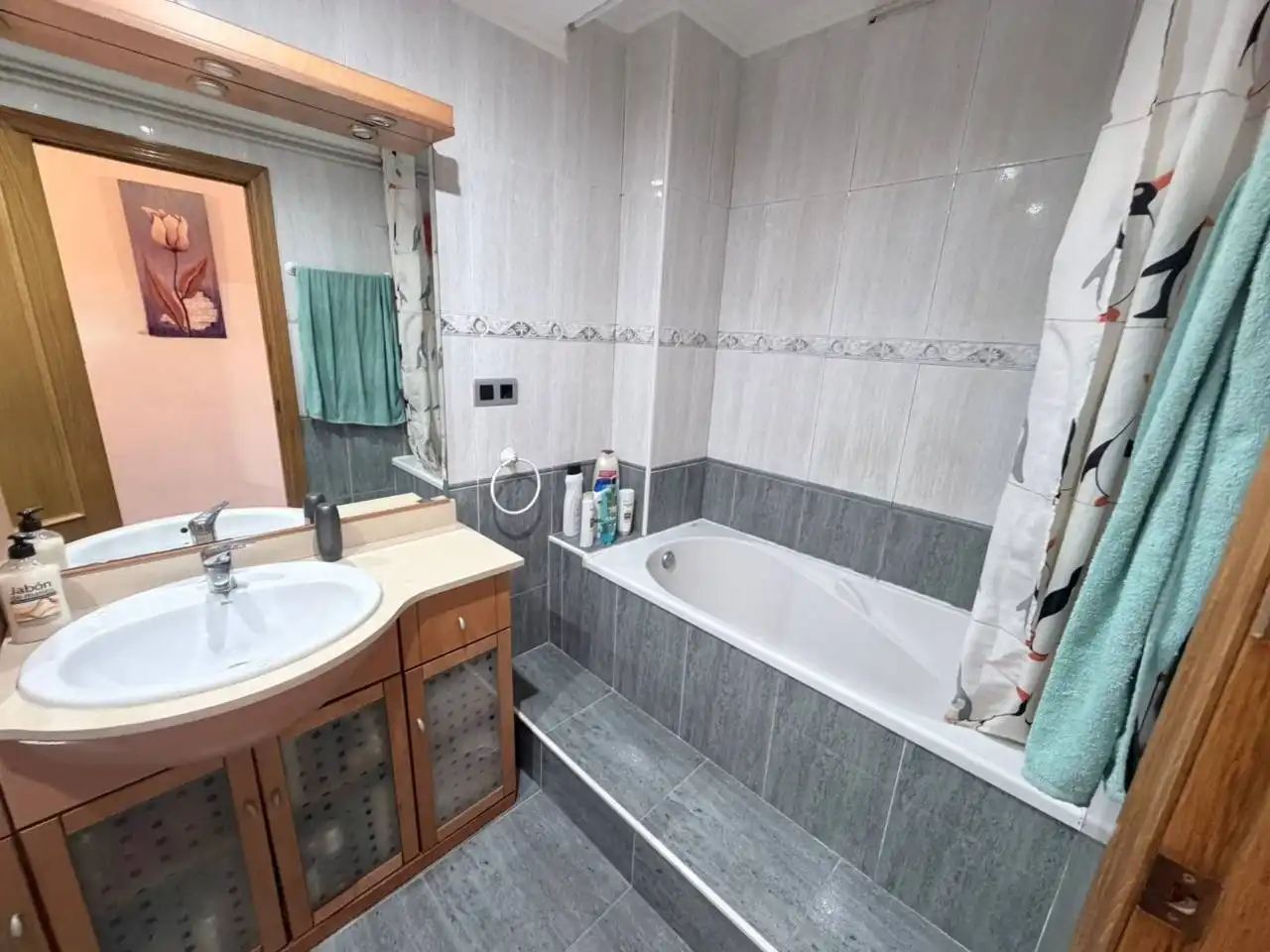 Baño de Piso en venta en Terrassa con Aire acondicionado, Calefacción y Terraza