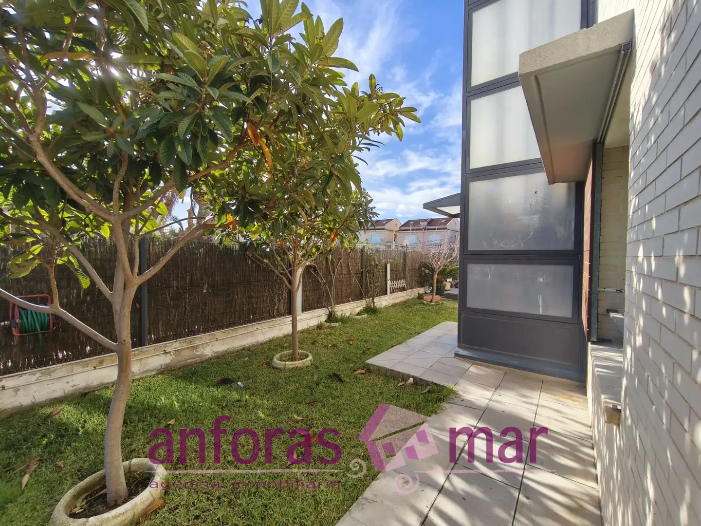 Jardín de Casa adosada en venta en Torredembarra con Aire acondicionado, Calefacción y Jardín privado
