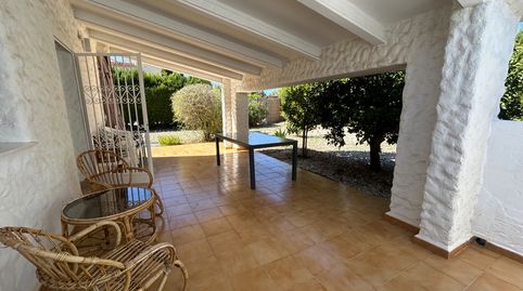 Villa con dos viviendas independientes, terreno muy amplio, piscina privada, imagen 5
