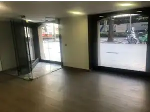 Local de lloguer en Barcelona amb Aire condicionat i Parquet