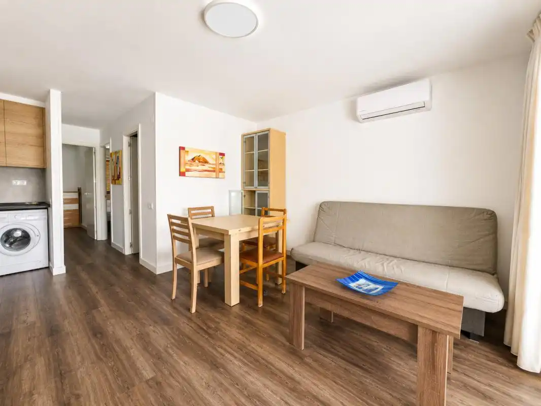 Sala d'estar de Casa adosada en venda en Peñíscola / Peníscola amb Aire condicionat, Calefacció i Terrassa