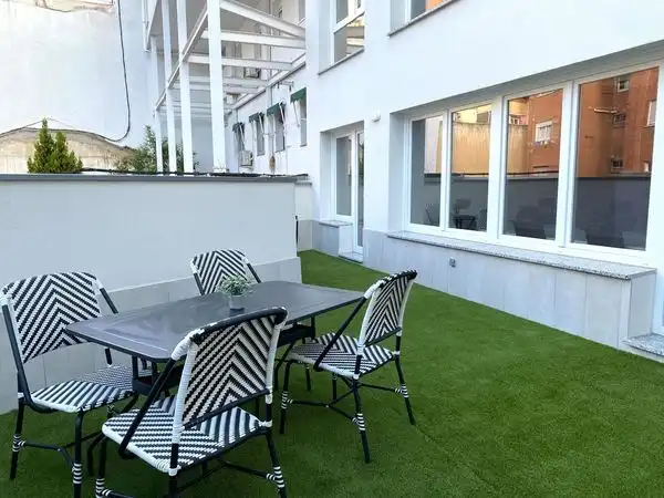Terrasse von Büro zur Miete in Tetuán