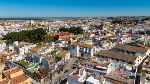 Foto 3 de Pis en venda a Calle Sebastián Elcano, 38, V Centenario - Piletas - Capuchinos, Cádiz
