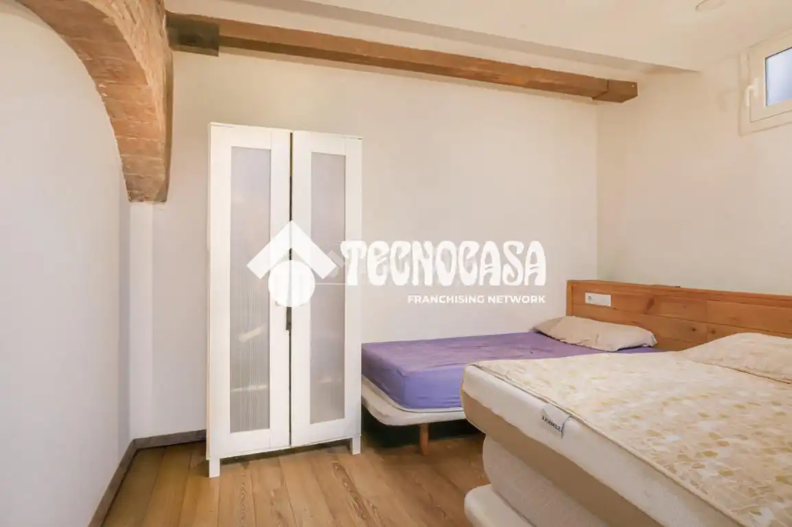 Habitación de Piso en venta en Sant Adrià de Besòs con Aire acondicionado