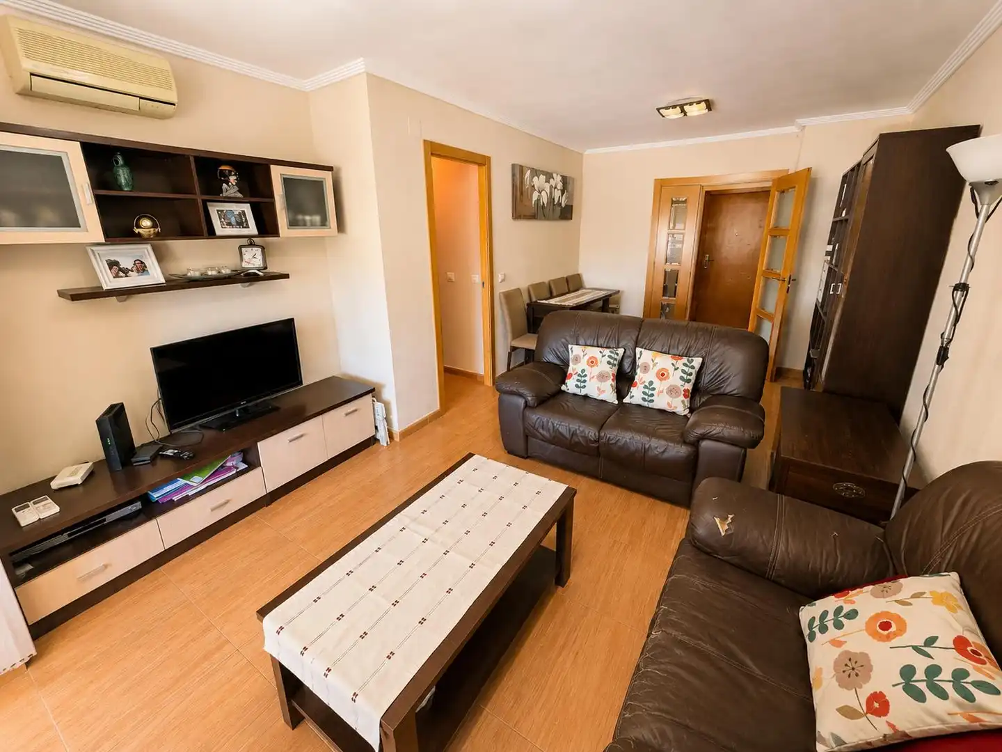 Sala de estar de Piso en venta en Sevilla con Aire acondicionado, Calefacción y Terraza