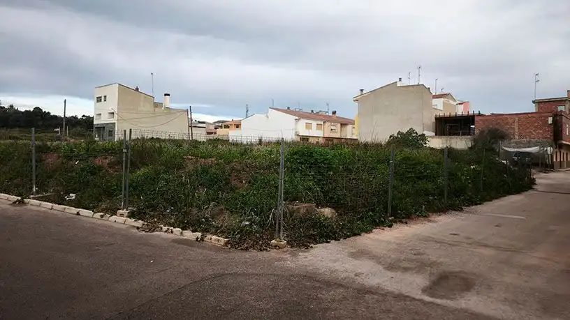 Terreny residencial en venda a calle Mare de Deu Desemparats