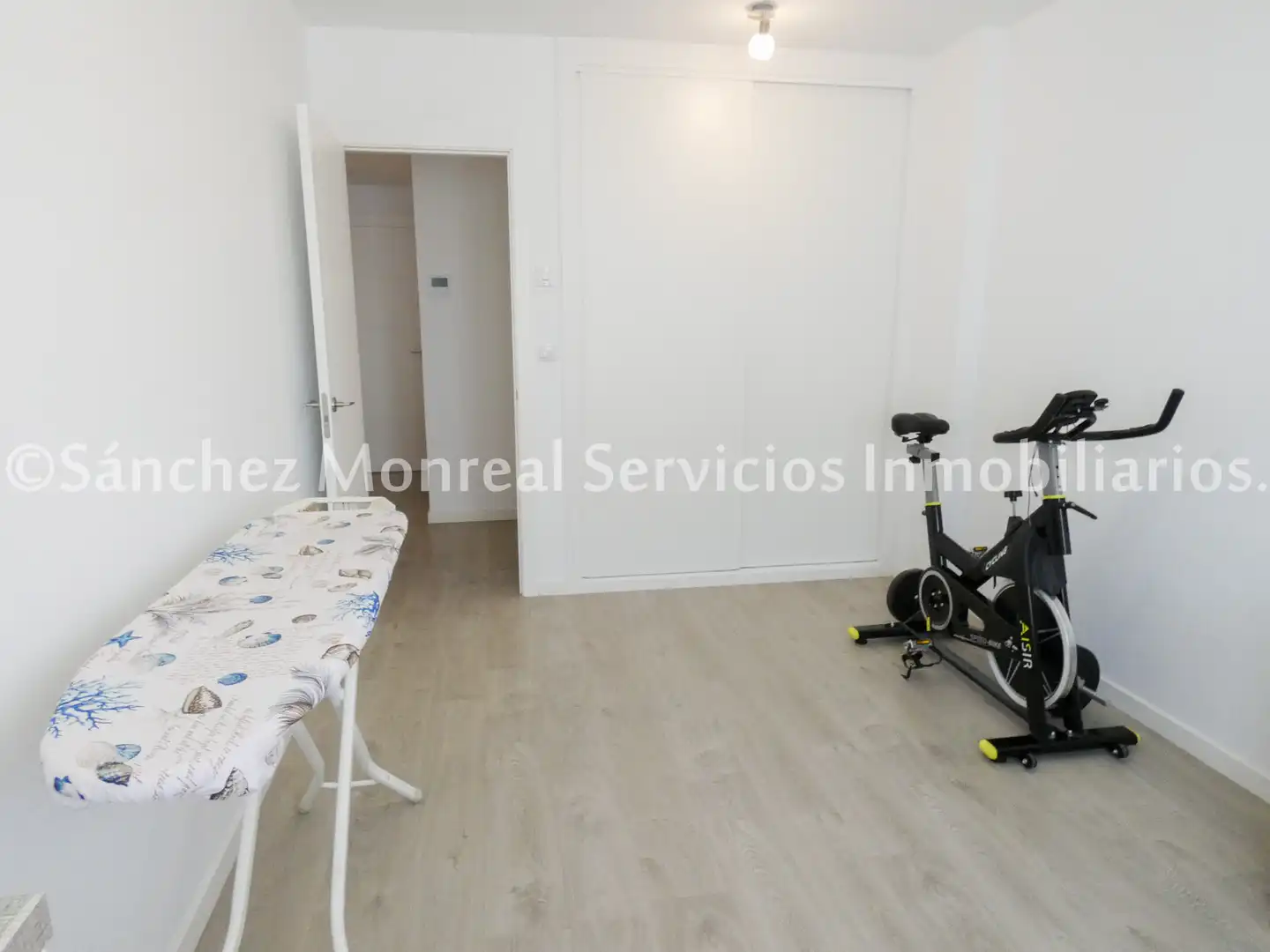 Sala de estar de Casa o chalet en venta en Alcázar de San Juan con Aire acondicionado, Calefacción y Trastero