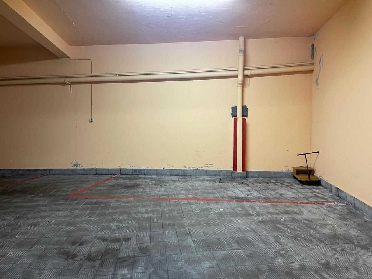 Garage for sale in A Coruña Capital 