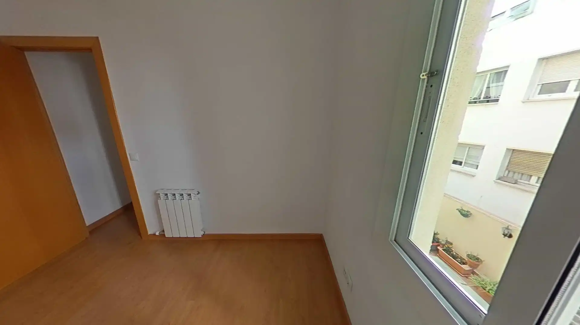 Schlafzimmer von Wohnung zum Verkauf in L'Hospitalet de Llobregat mit Heizung