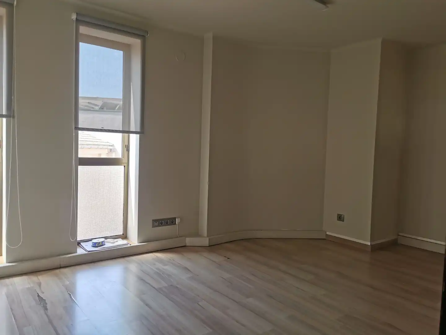 Bedroom of Office for sale in Manresa  with Air Conditioner