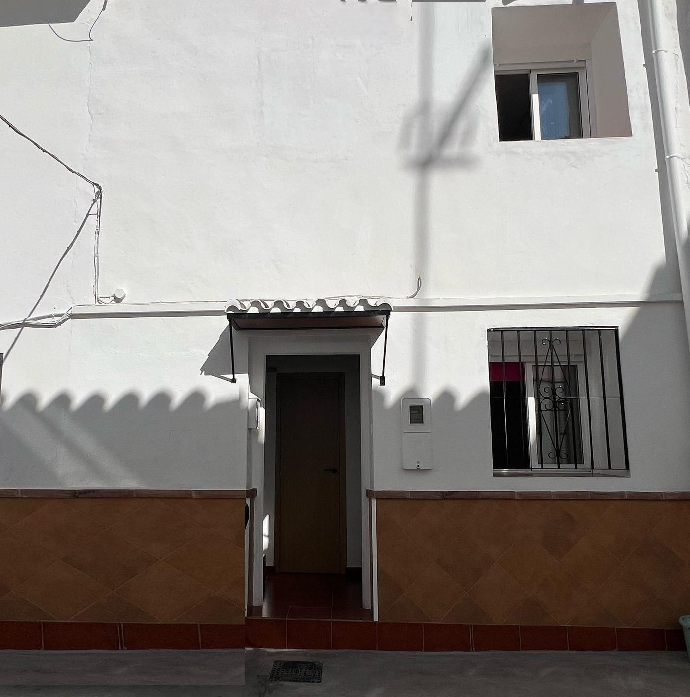 Casa adosada en venda a Coín