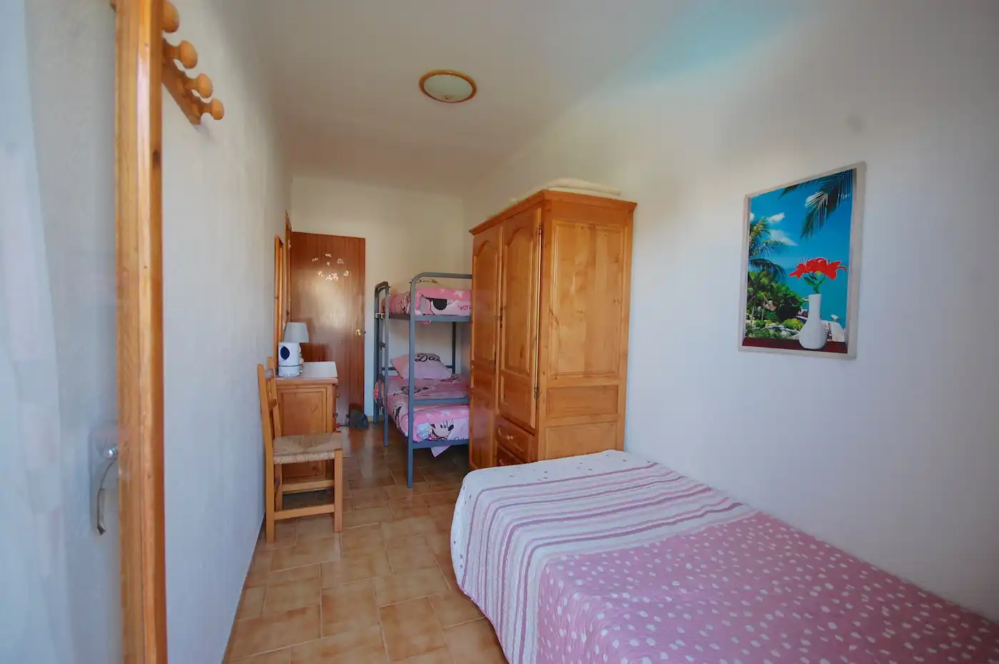 Dormitori de Casa adosada en venda en L'Escala amb Terrassa, Moblat i Forn