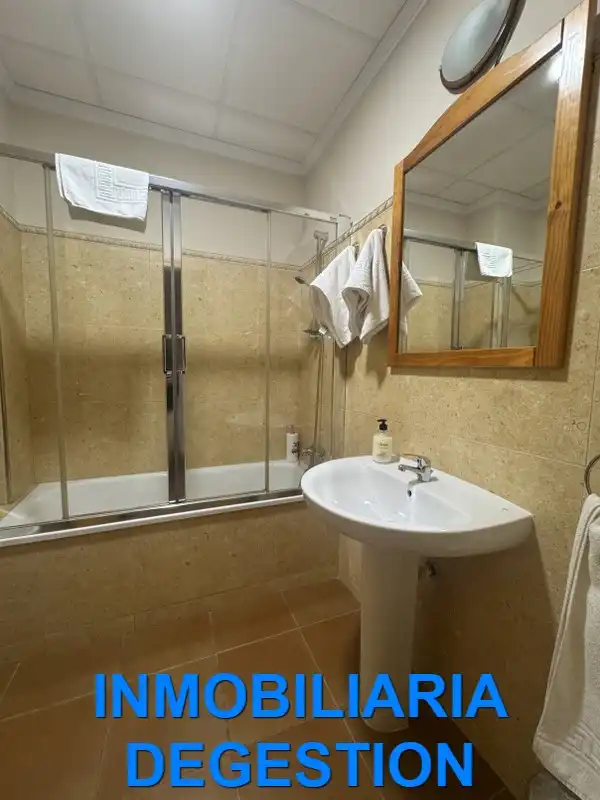 Inmuebles singulares con ascensor en venta en Calle Cerro de la Llana, imagen 47