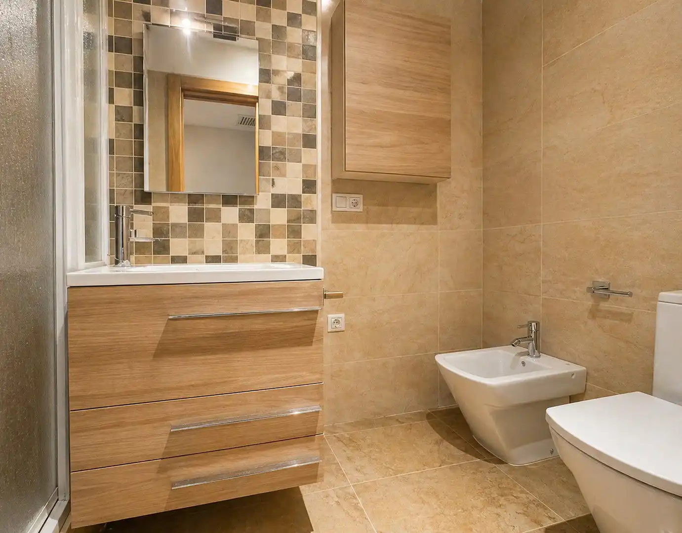 Bathroom of Houses for sale in Sueca  with Air Conditioner, Heating and Terrace