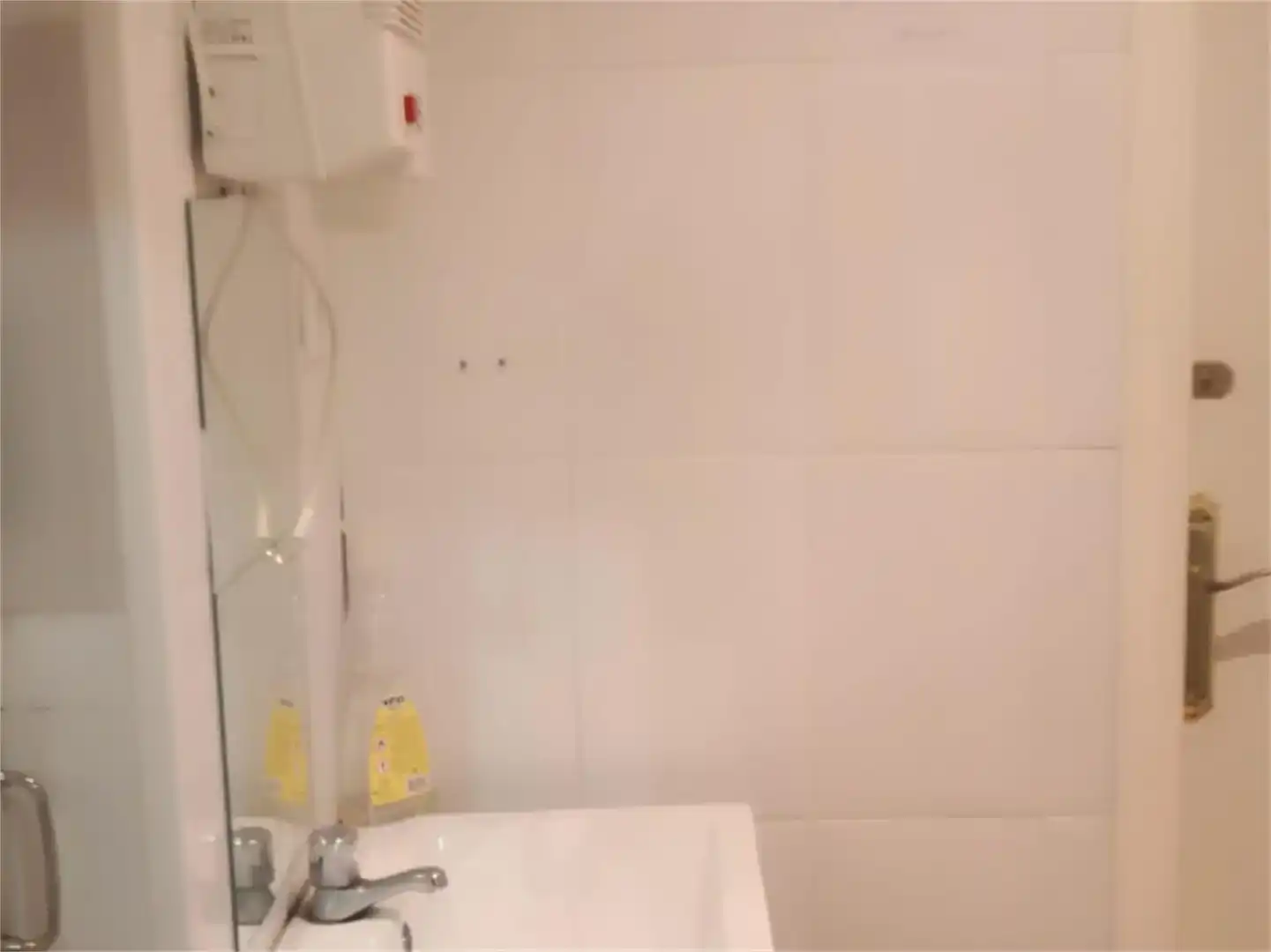 Badezimmer von Geschaftsraum zur Miete in Sant Cosme -La Granja