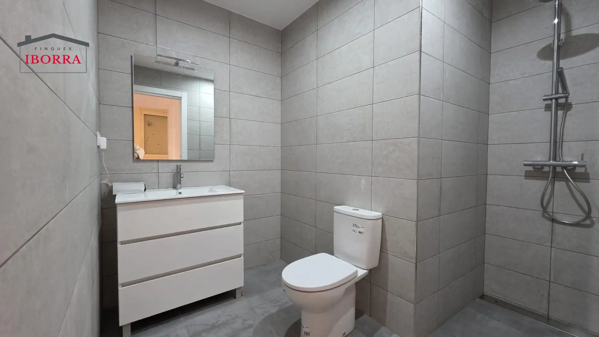 Bathroom of Ground floor for sale in Tordera  with Air Conditioner, Parquet flooring and Alarm