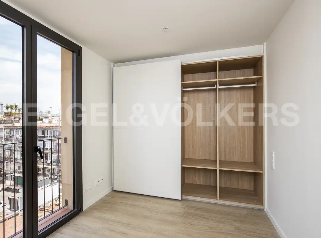 Schlafzimmer von Maisonette zum Verkauf in Barcelona mit Klimaanlage, Heizung und Parkett