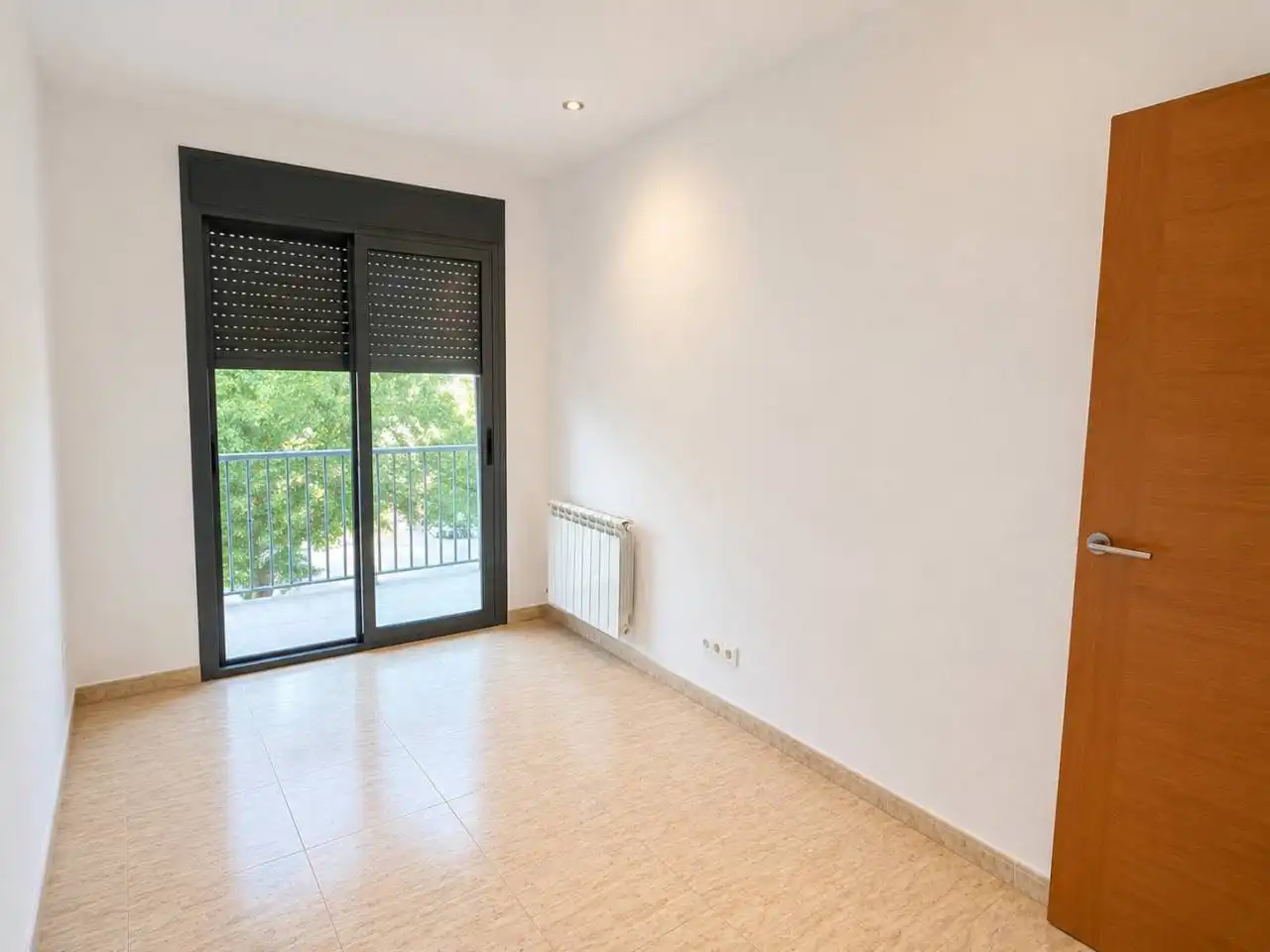 Wohnung mit Terrasse zum Verkauf in Tueda