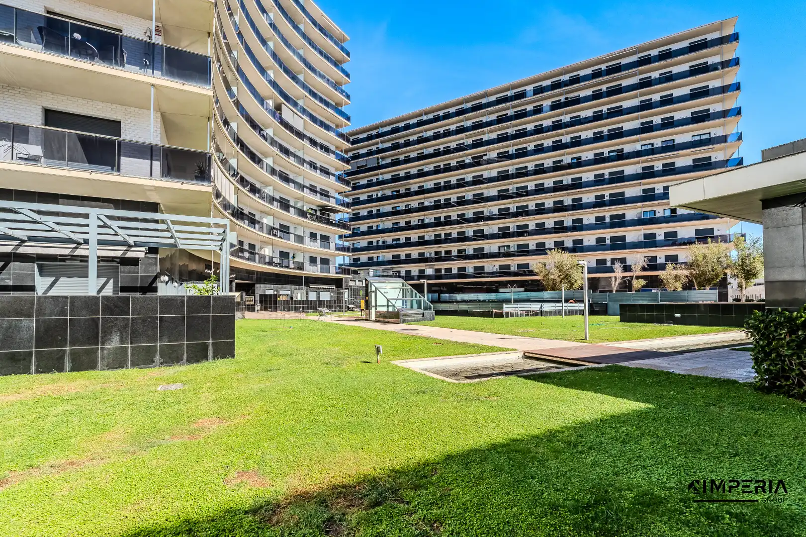 Piso con terraza en venta en Carrer Barcelona, imagen 31
