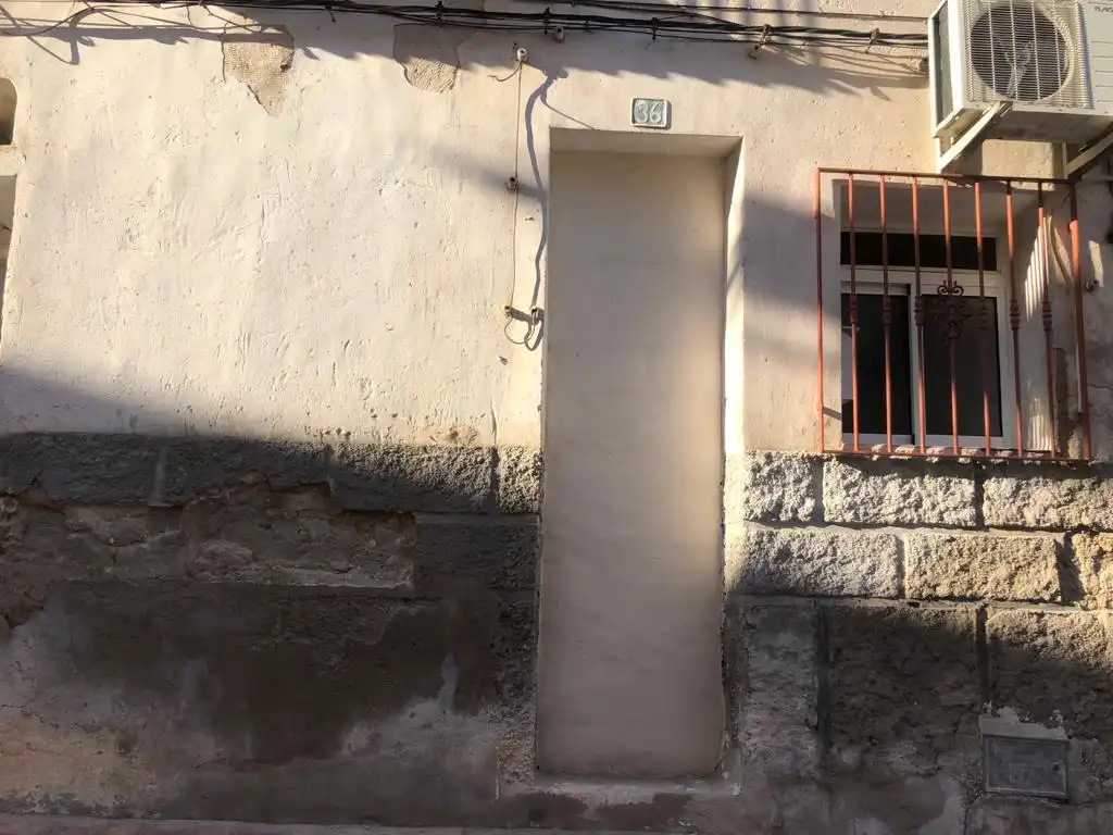 Vista exterior de Casa adosada en venda en Mula