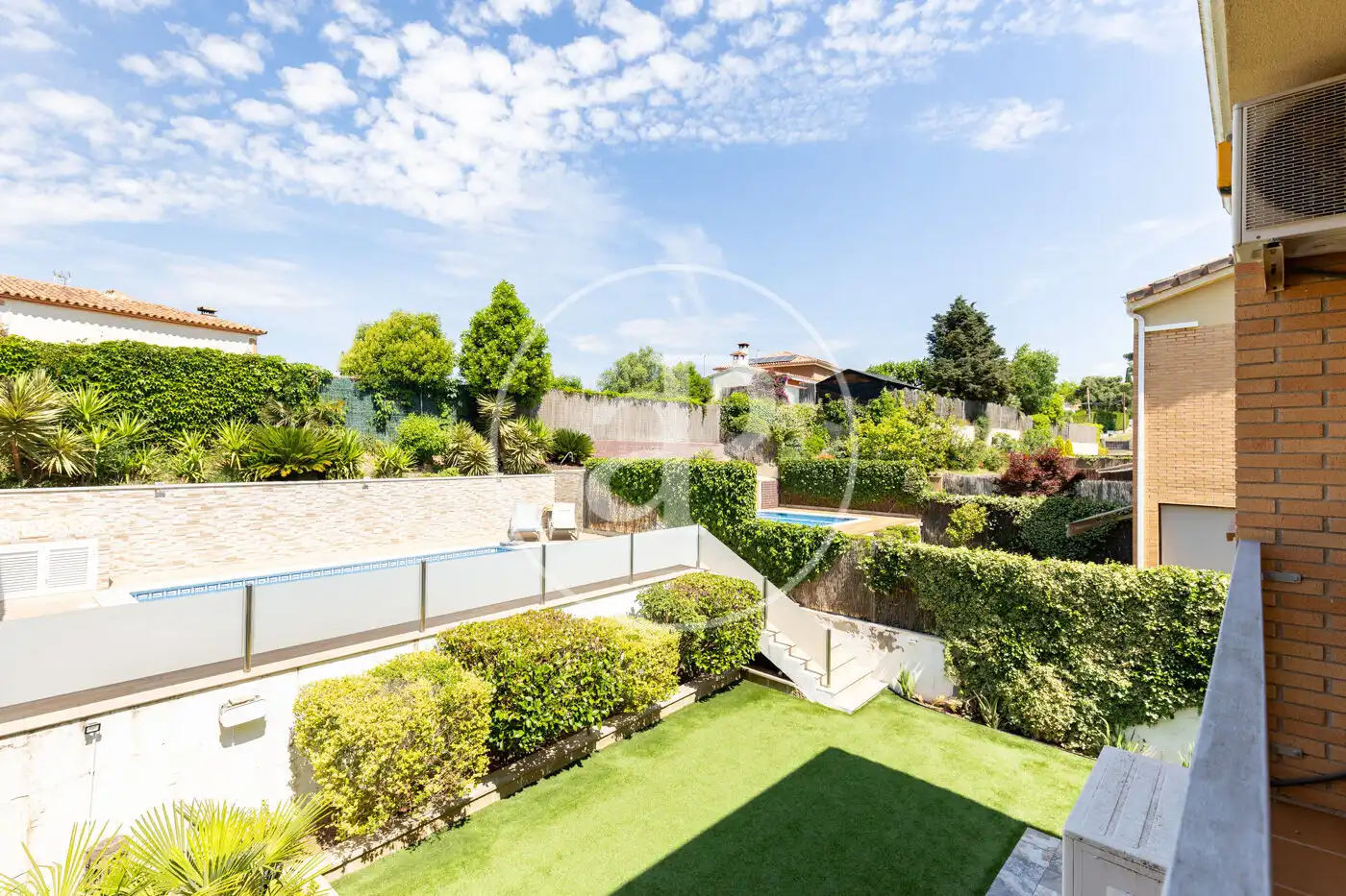 Garten von Einfamilien-Reihenhaus zum Verkauf in Sant Quirze del Vallès mit Klimaanlage, Heizung und Privatgarten