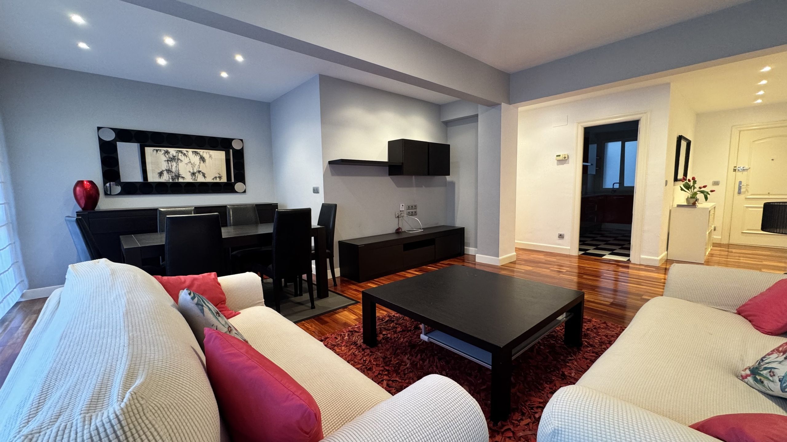 Sala d'estar de Pis de lloguer en Getxo  amb Calefacció i Balcó