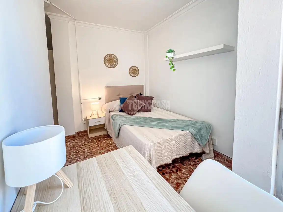 Bedroom of Flat for sale in Málaga  with Terrace and Storage room