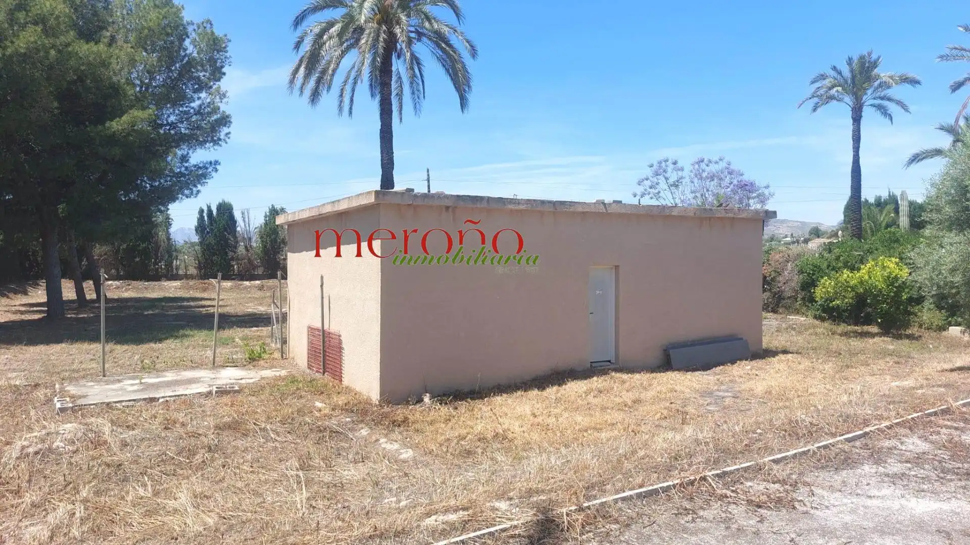 Haus oder Chalet zur Miete in Elche / Elx mit Privatgarten, Terrasse und Abstellraum