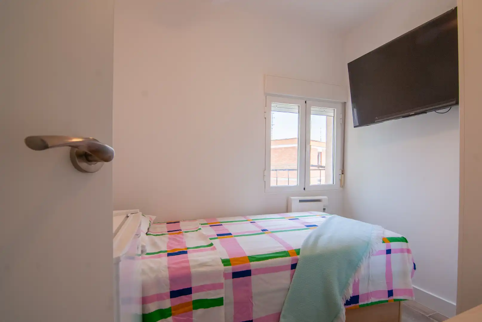 Schlafzimmer von Wohnung zur untervermieten in Madrid mit Heizung, Möbliert und Waschmaschine
