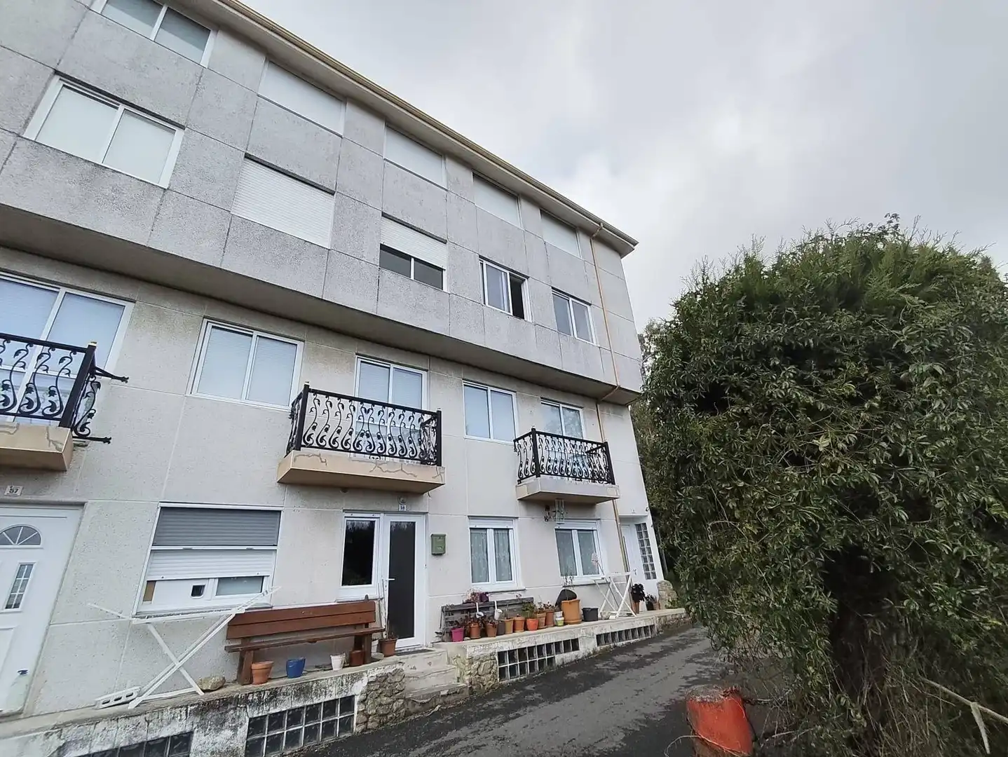 Exterior view of Flat for sale in Fisterra  with Furnished
