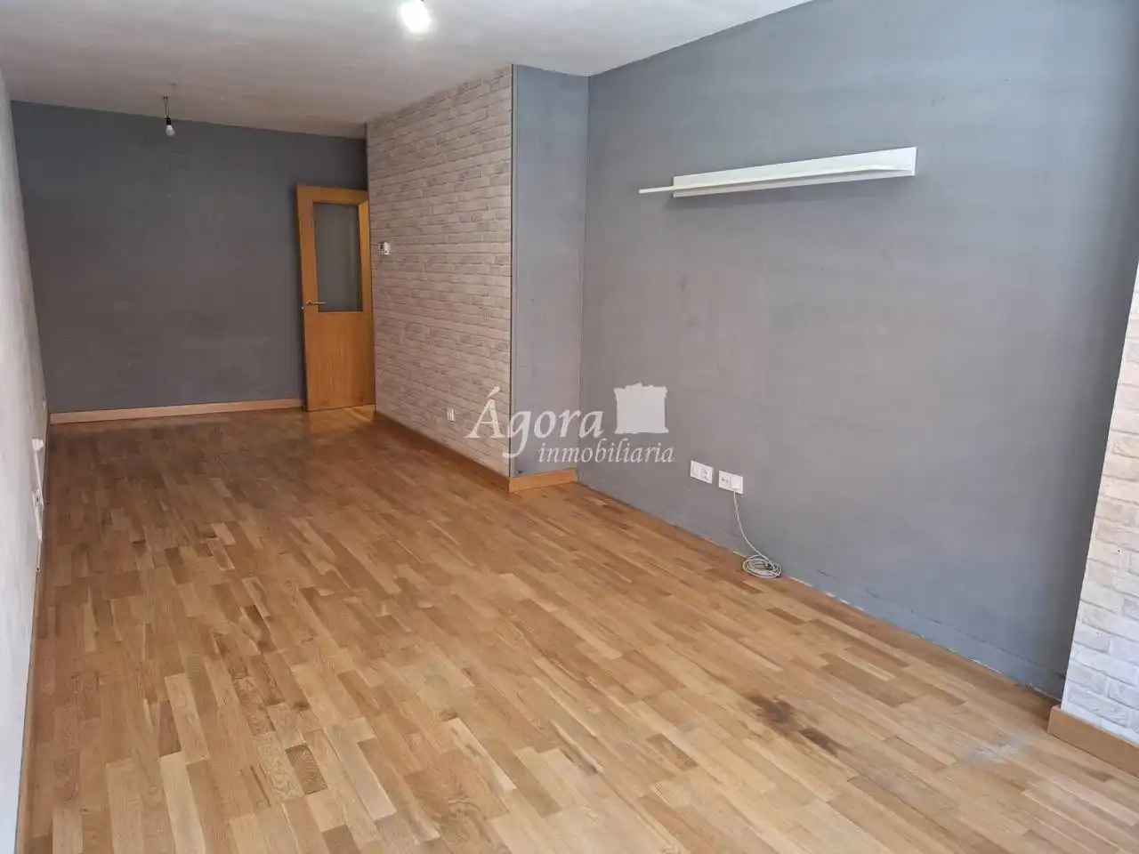 Wohnung zum Verkauf in Valladolid mit Heizung, Parkett und Abstellraum