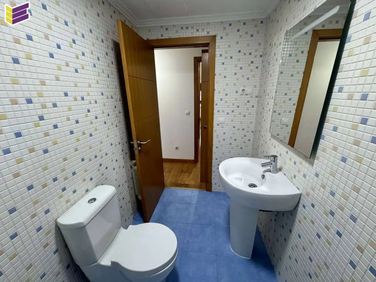 Baño de Ático en venta en O Porriño   con Calefacción, Terraza y Trastero