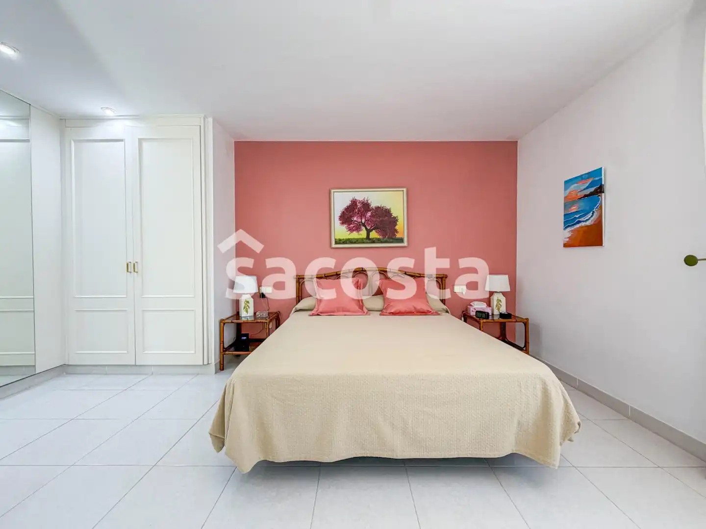 Habitación de Casa adosada en venta en Pineda de Mar con Aire acondicionado, Calefacción y Jardín privado