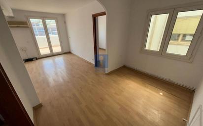 Living room of Flat for sale in Esparreguera  with Air Conditioner and Terrace