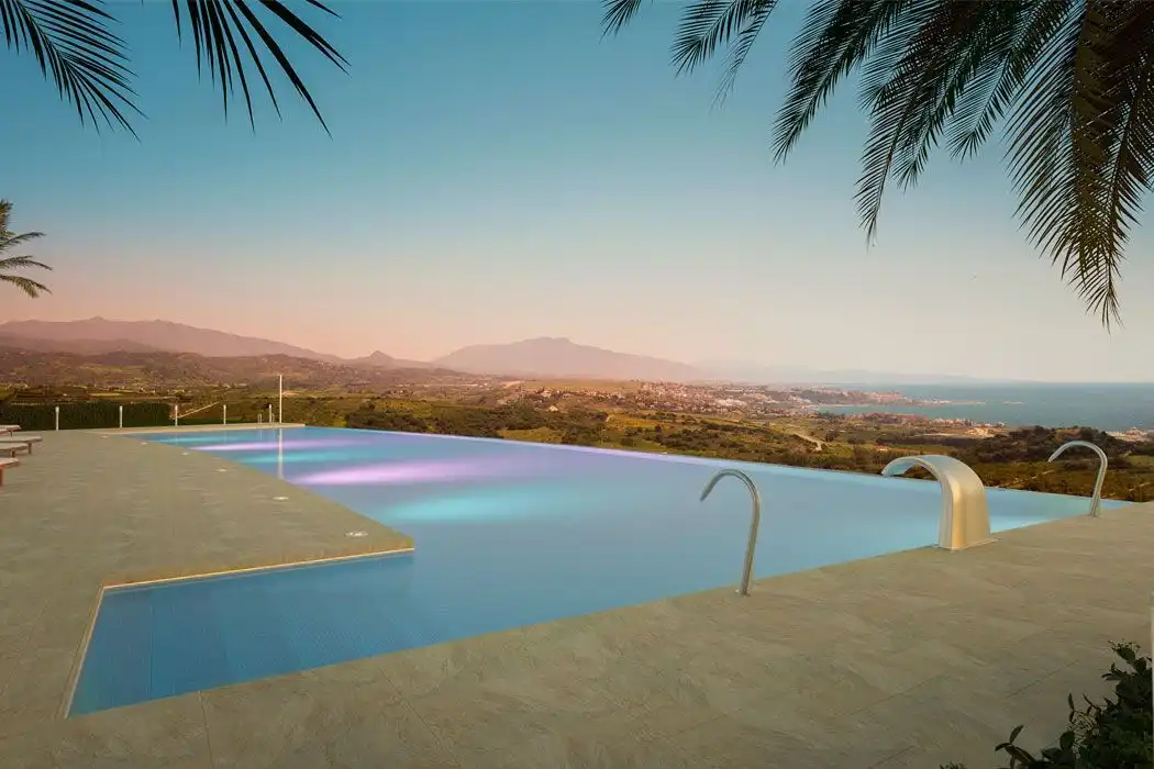 Apartamento con piscina en venta en Playa Bahía Dorada, imagen 3