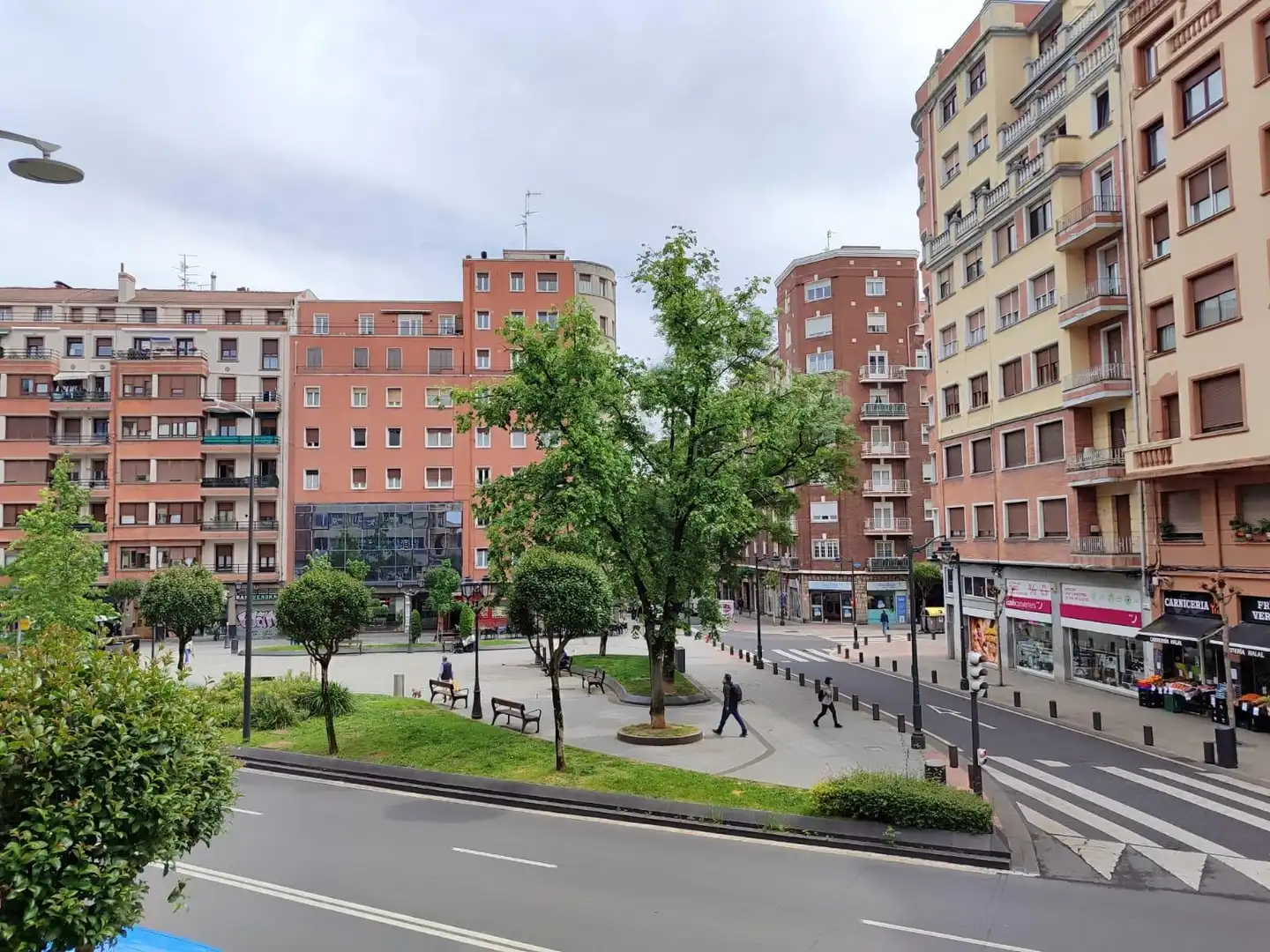 Vista exterior de Piso en venta en Bilbao  con Calefacción y Amueblado