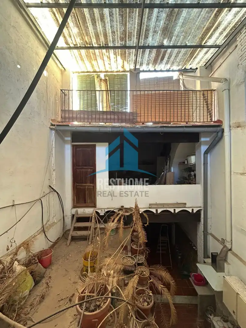 Vista exterior de Casa o xalet en venda en Algemesí amb Aire condicionat i Traster