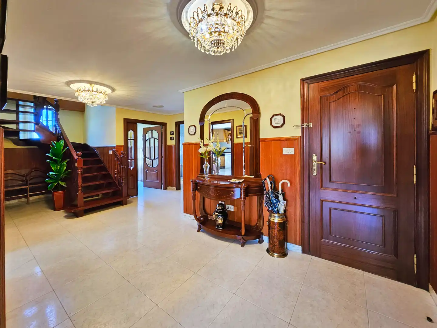 Dúplex en venta en Mugardos con Calefacción, Jardín privado y Terraza