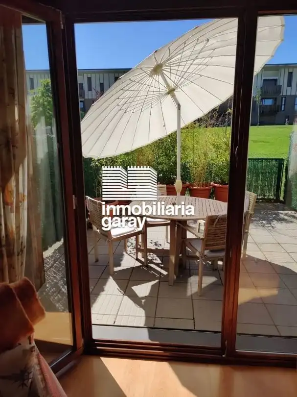 Jardín de Dúplex en venta en Villarcayo de Merindad de Castilla la Vieja con Calefacción
